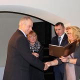 Regionalny Przegląd Plastyki Nieprofesjonalnej, II Nagrodę odbiera Władysław Zych, fot. Dominik Misiak